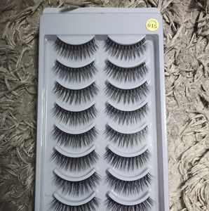 False eyelashes